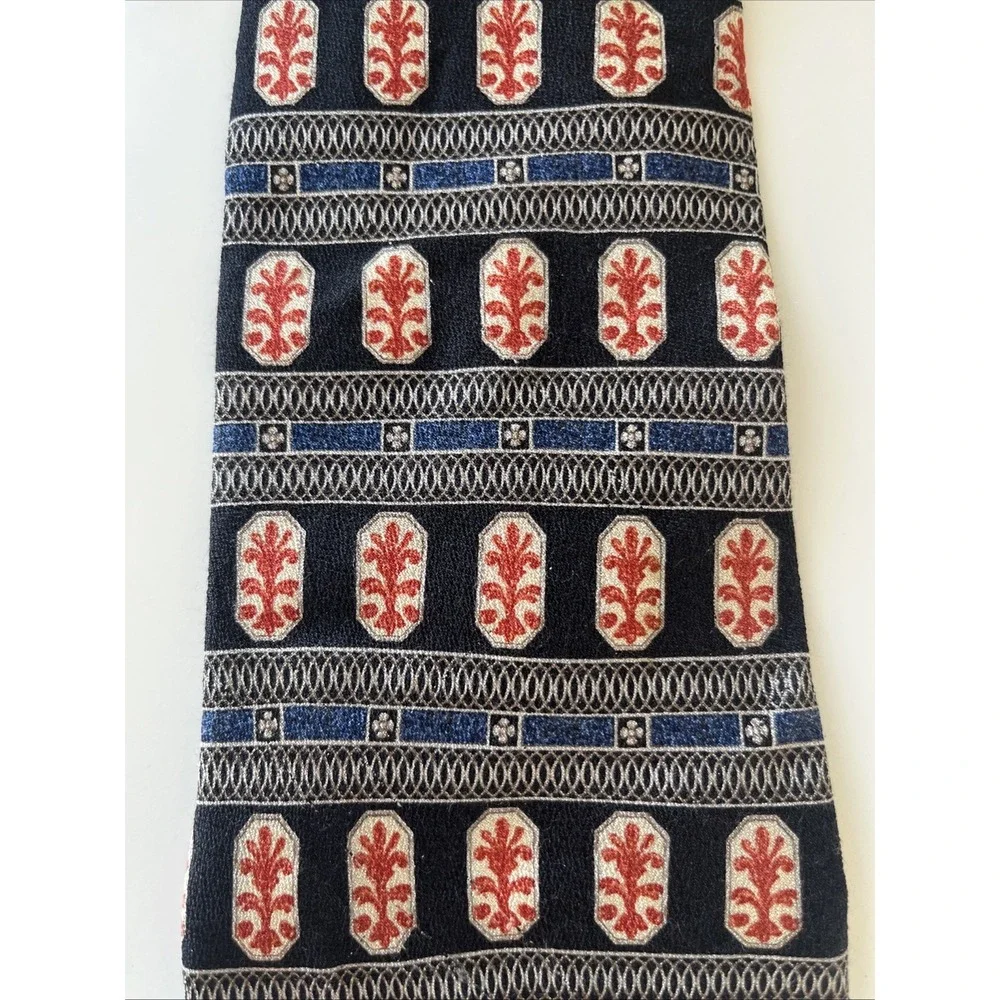 Museum Of Modern Art Masterworks Collection‎ Tie Abstract Orange Blue 57